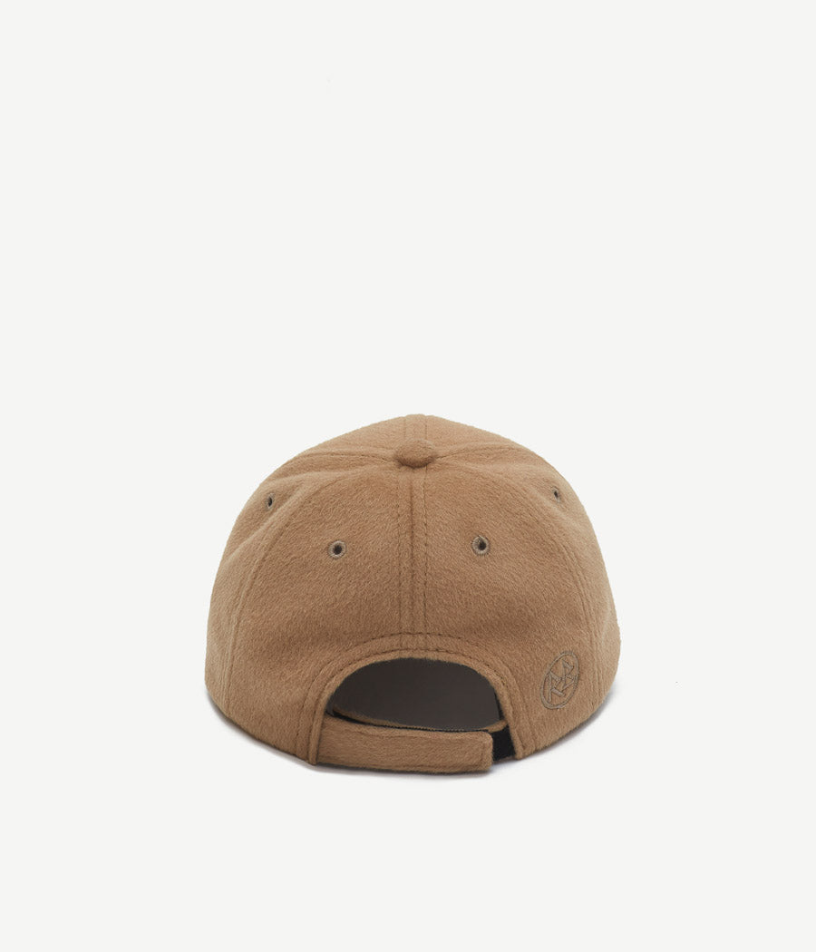 Hand-embroidered Baseball Cap BSB036/037-W-RU-OS Ruslan Baginskiy Hand-embroidered Baseball Cap BSB036/037-W-RU-OS Ruslan Baginskiy
