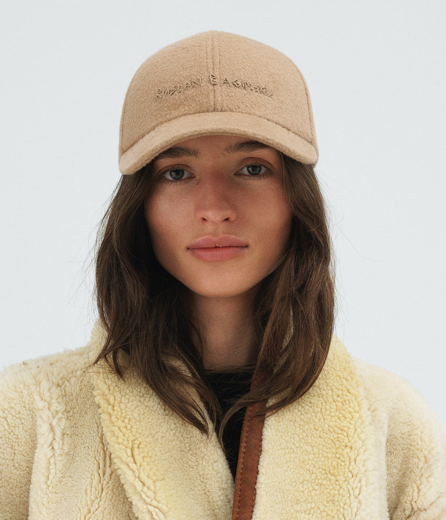 Hand-embroidered Baseball Cap BSB036/037-W-RU-OS Ruslan Baginskiy Hand-embroidered Baseball Cap BSB036/037-W-RU-OS Ruslan Baginskiy