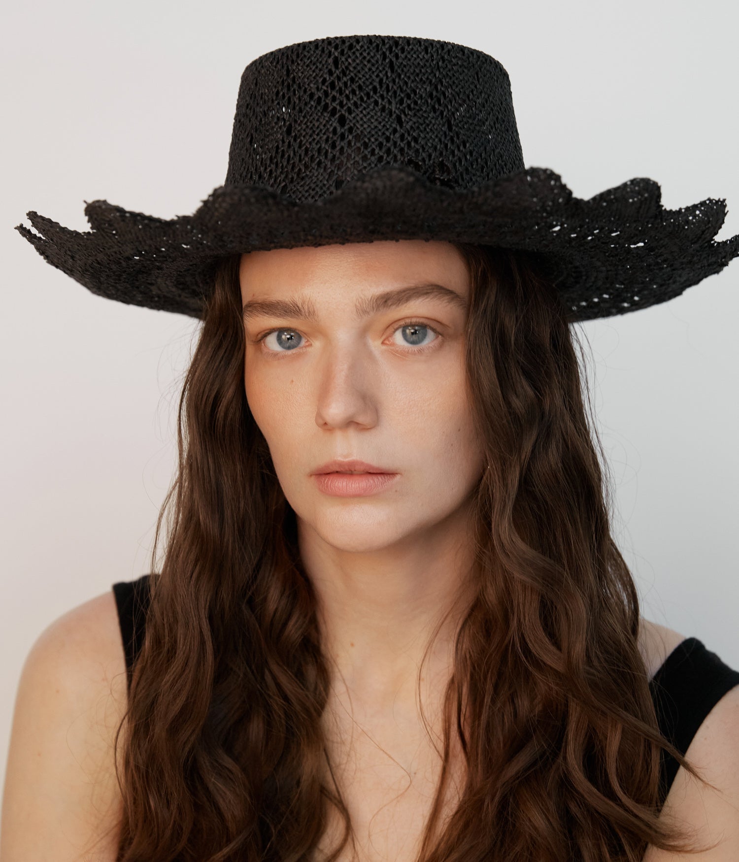 Cut Out-Detail Straw Hat Cut Out-Detail Straw Hat
