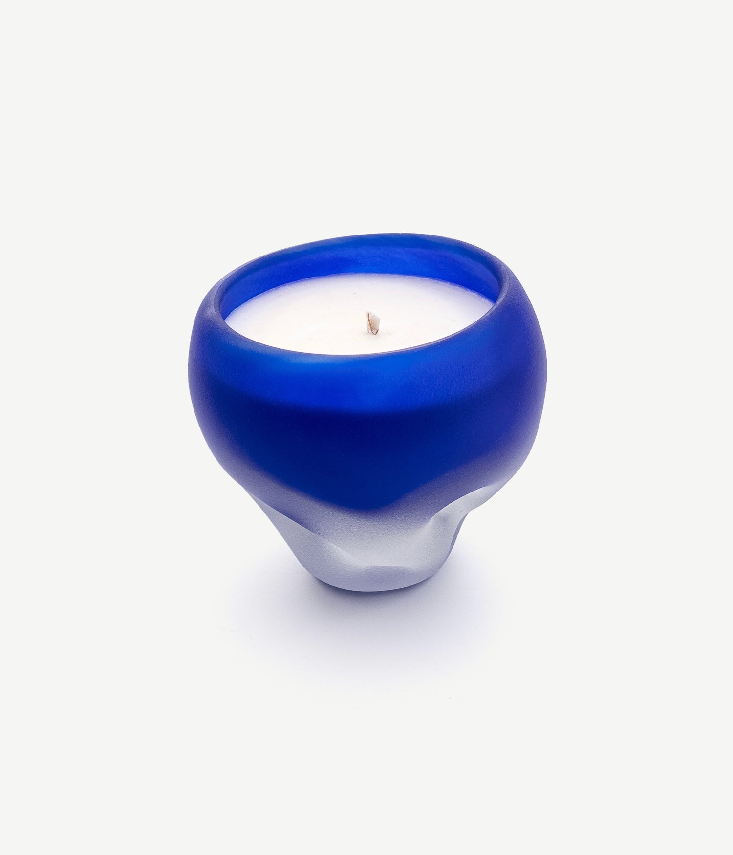 GRAIN DE SEL Scented Candle in Ionian Blue GRAIN DE SEL Scented Candle in Ionian Blue