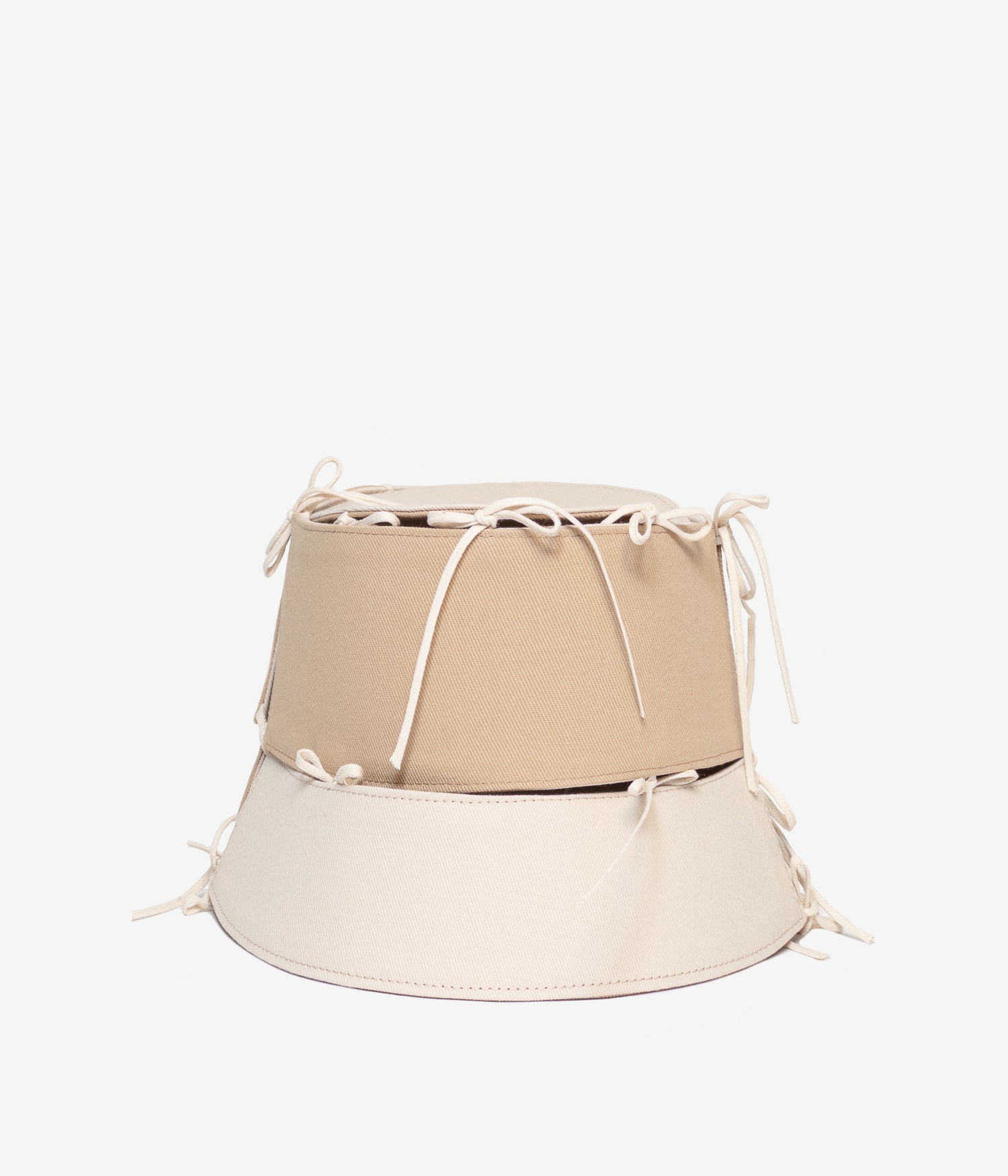 44_10, Embellished Bow Tie Bucket Hat