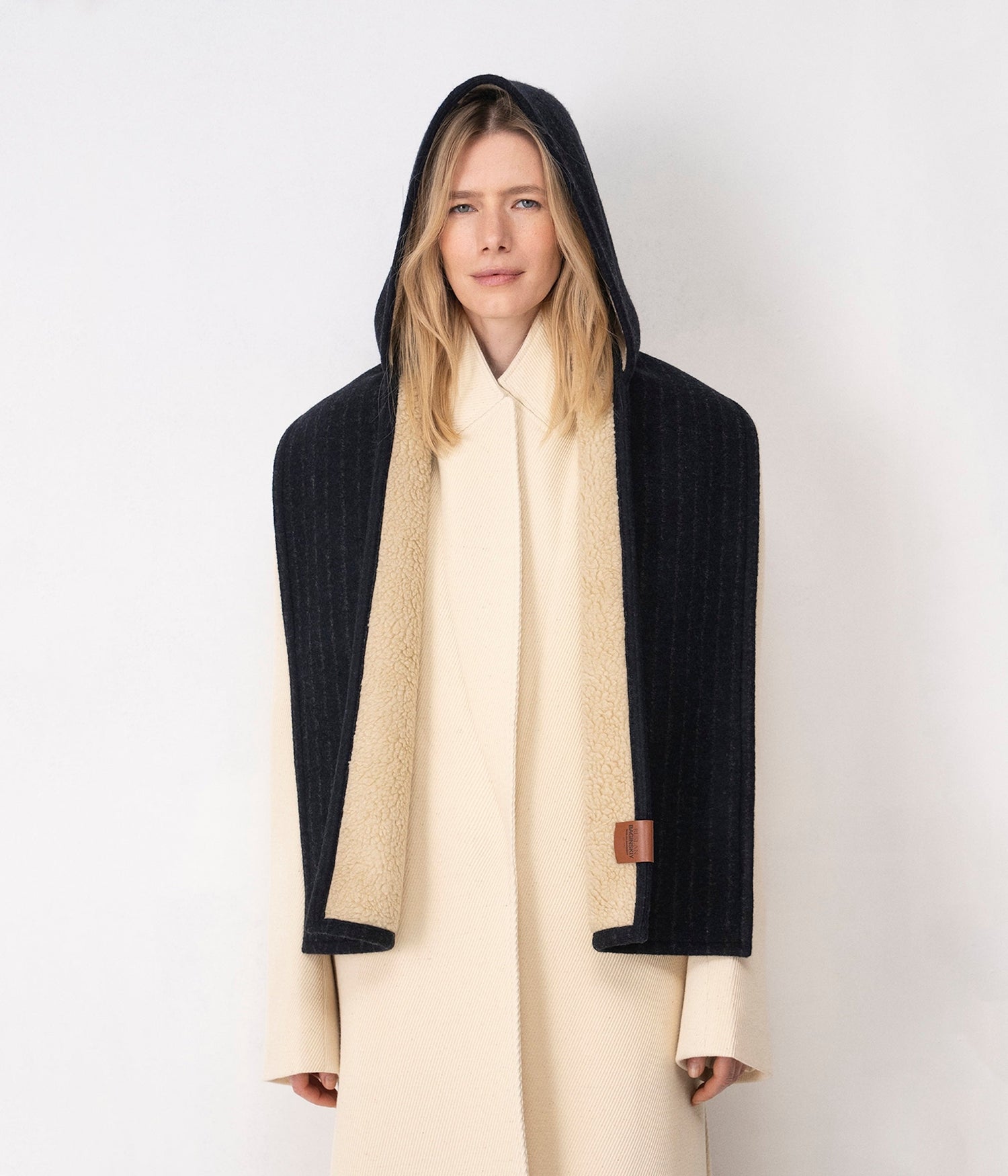 Photo, , Stripe-Pattern Hooded Scarf