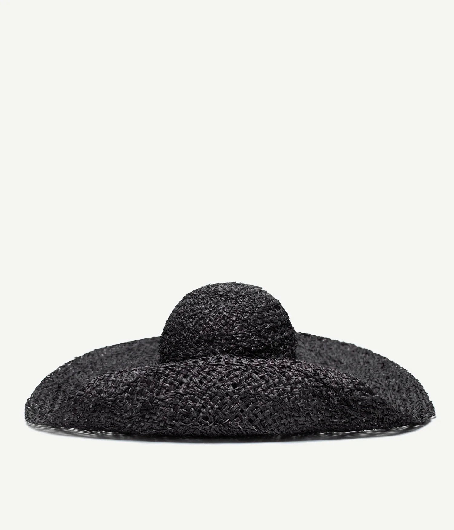 44_10, Wide-Brimmed Hat