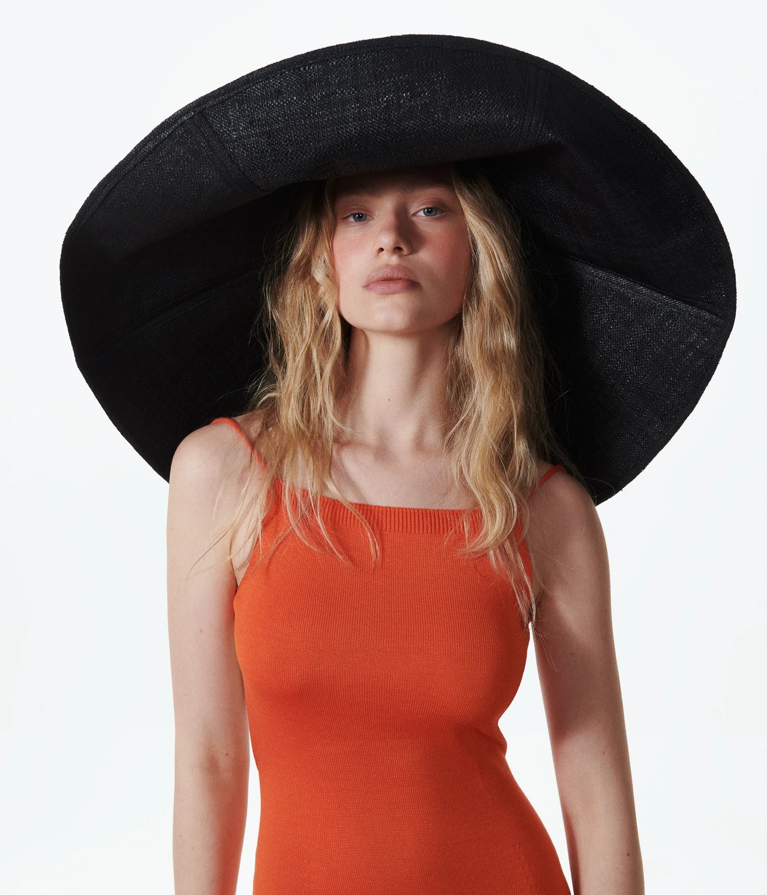 Foldable Oversized Straw Hat