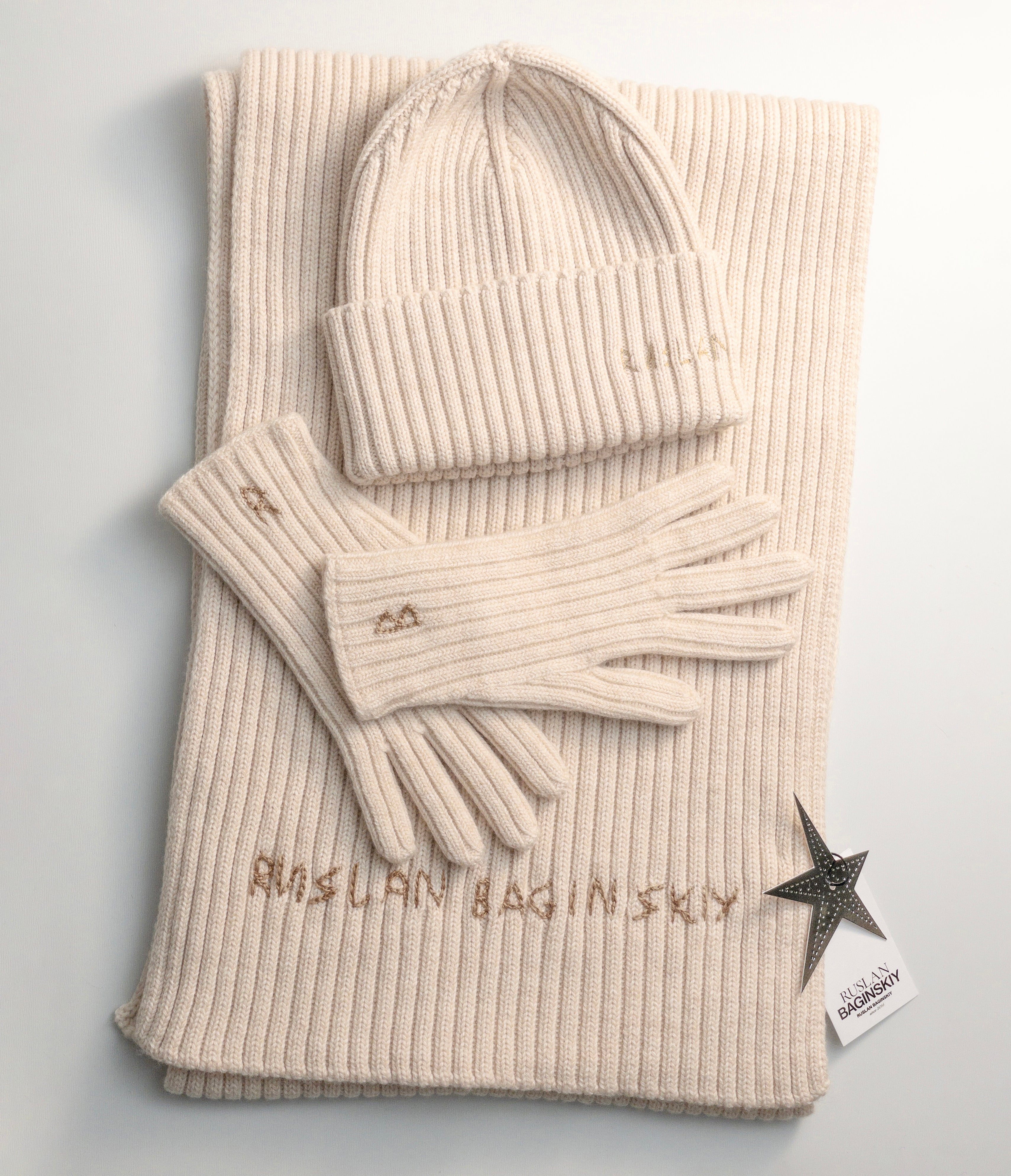 Комплект Шарф, Біні, Рукавички + Подарунковий бокс