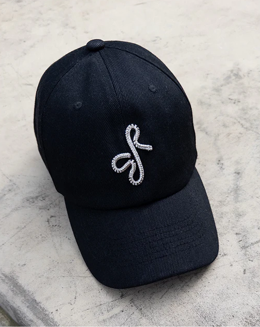 Ruslan Baginskiy image