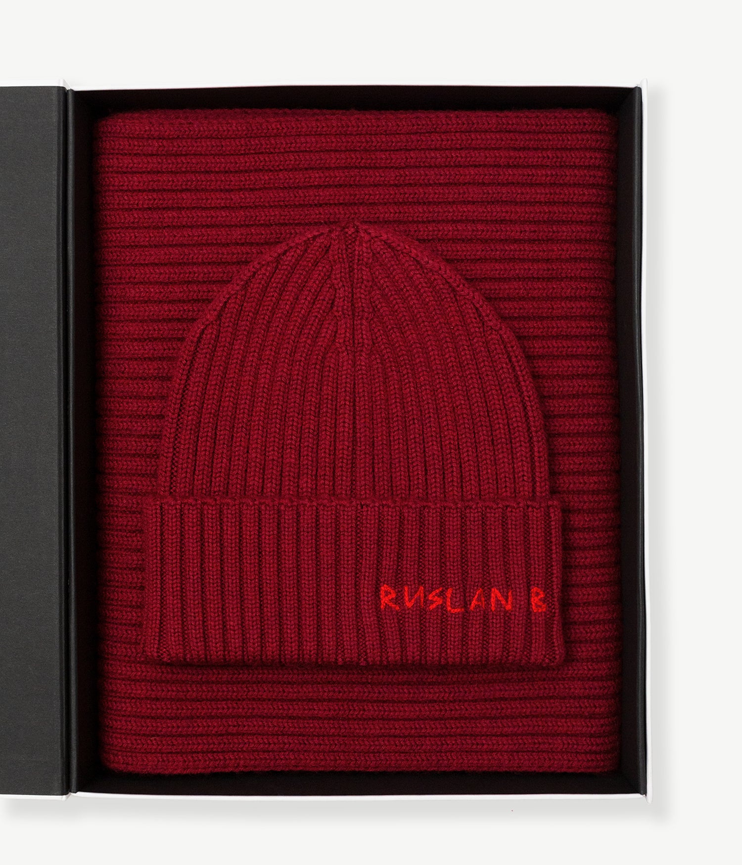 Комплект Шарф, Біні + Подарунковий бокс