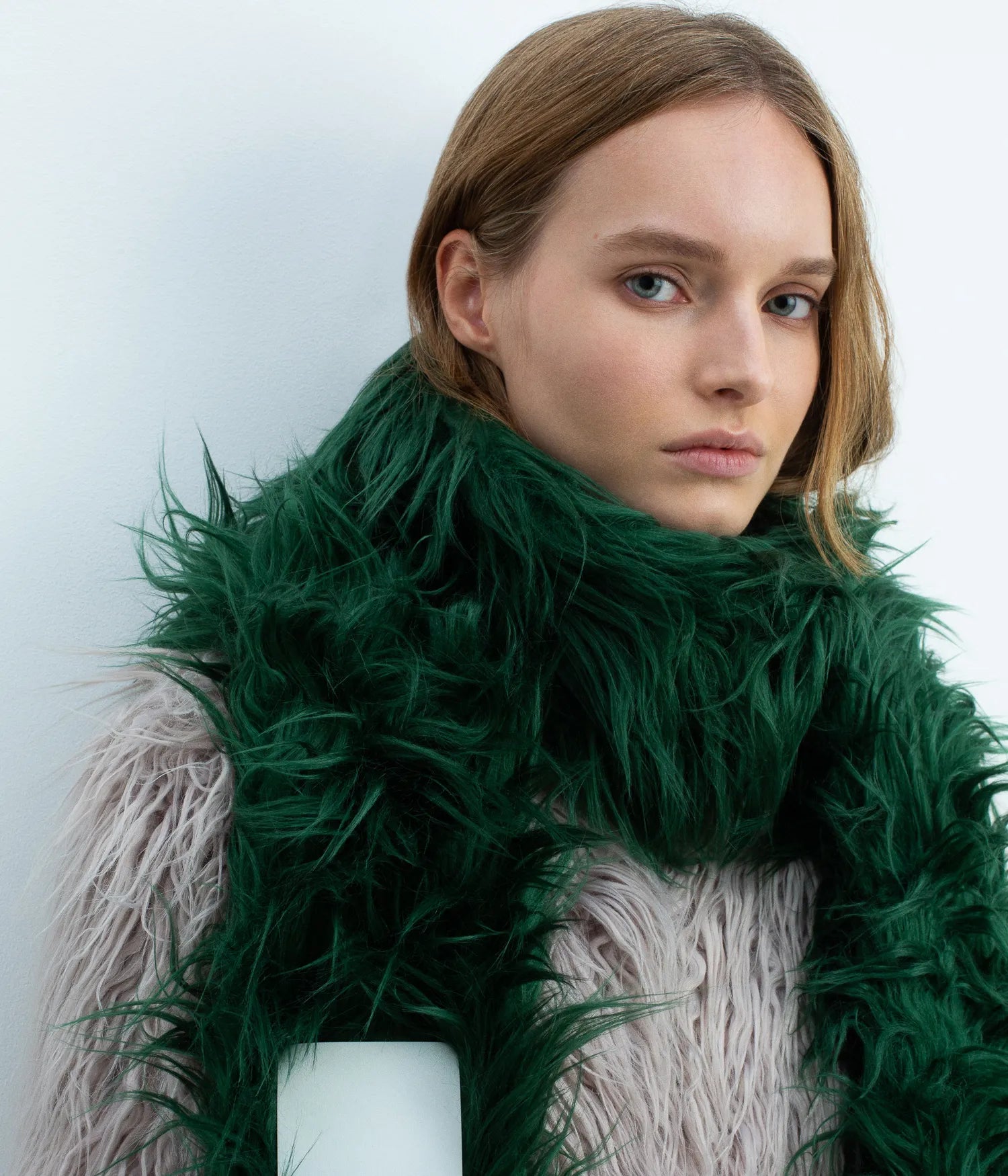 Faux fur, Faux-Fur Logo-Patch Scarf