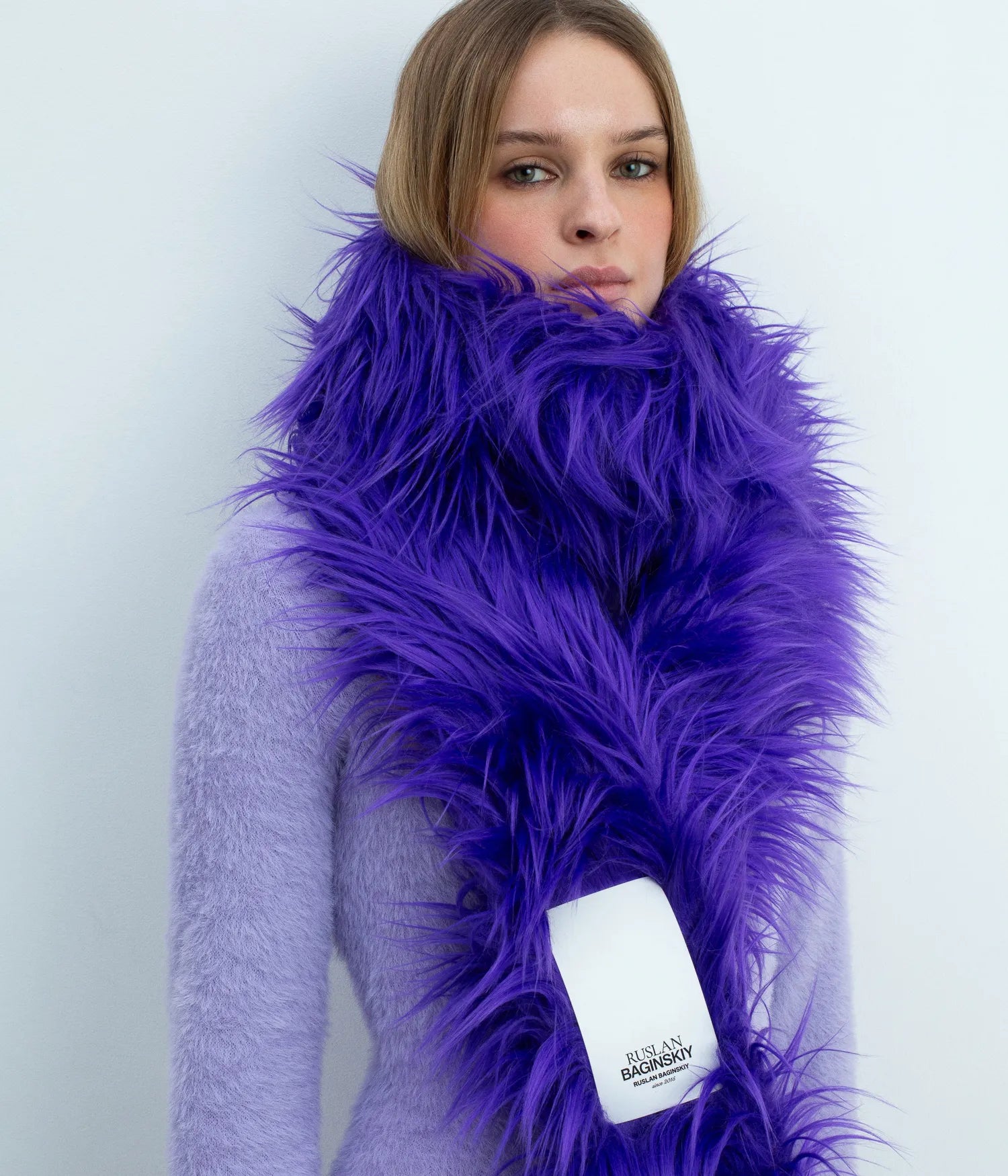 Ruslan Baginskiy Fall-Winter 2025, Faux-Fur Logo-Patch Scarf
