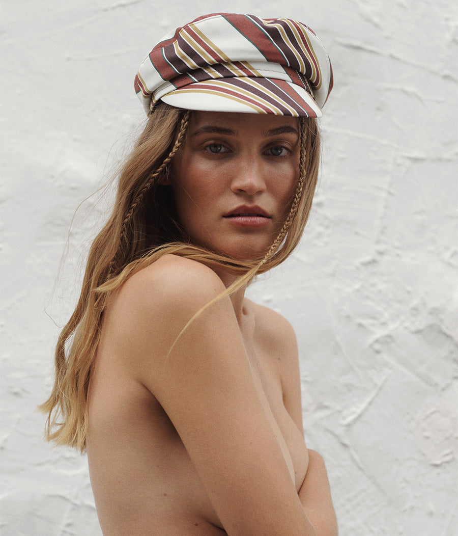 Black Friday Archive by RB, Cap